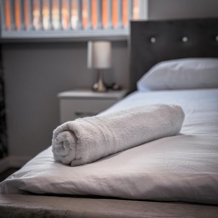Blue Moon Apartment Birmingham Bagian luar foto